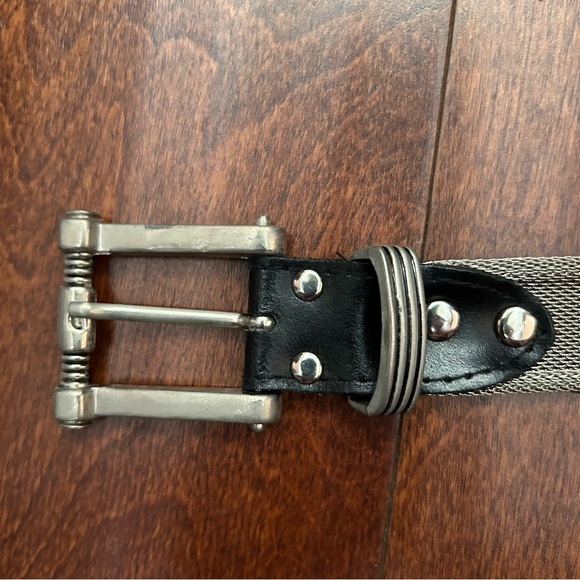 Women’s Silver Toned Mesh and Black Leather Belt, Size Small - Picture 8 of 16